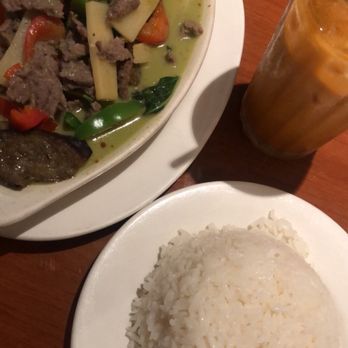 Thai Cafe - Green curry and rice + Thai tea - Thai Near Me - Irvine, California Thai Cafe - Green curry and rice + Thai tea - Thai Near Me - Irvine, California