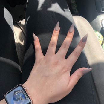 Elite Nails & Spa - fill with gel $32 plus tip - Nail Salons Near Me - Placentia, California
