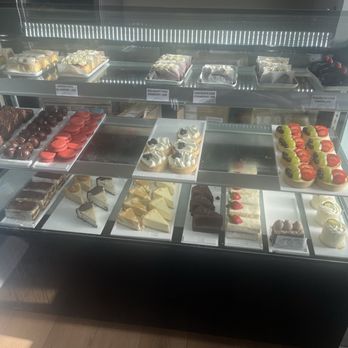 Lubellas Patisserie - Patisserie/Cake Shop Near Me - Dallas, Texas Lubellas Patisserie - Patisserie/Cake Shop Near Me - Dallas, Texas