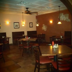 Dominick's Pizzeria and Restaurant - Dining Room