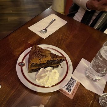 Cafe Intermezzo - Coffee & Tea Near Me - Nashville, Tennessee