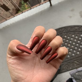 Chic Nails & Lashes - Nail Salons Near Me - Los Angeles, California