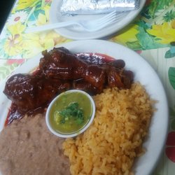 Los Girasoles - Delicioso Mole