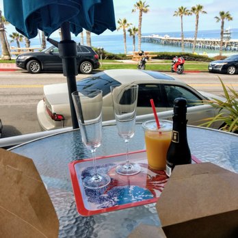 Sea Horse Resort - Great view for breakfast - Hotels Near Me - San Clemente, California Sea Horse Resort - Great view for breakfast - Hotels Near Me - San Clemente, California