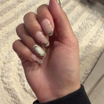 Le Lani Nail Spa - Nail Salons Near Me - Los Angeles, California