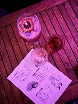 Third Pig Bar by null