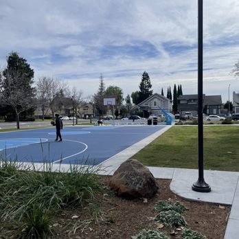 Tennyson Park - Basketball court - Parks Near Me - Hayward, California Tennyson Park - Basketball court - Parks Near Me - Hayward, California