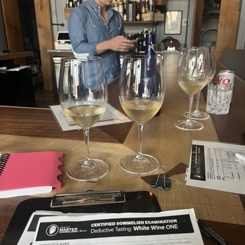 Wine & Company - Tasting some wines - Wine Bars Near Me - Charleston, South Carolina Wine & Company - Tasting some wines - Wine Bars Near Me - Charleston, South Carolina