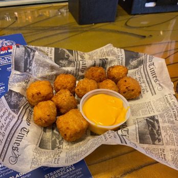 Fatboys - Miramar Beach - Mac N Cheese Bites - Burgers Near Me - Miramar Beach, Florida