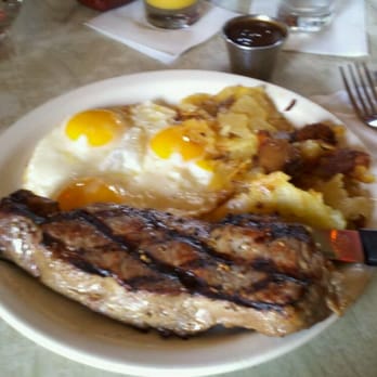 Chez Jay - Steak and eggs - Steakhouses Near Me - Santa Monica, California Chez Jay - Steak and eggs - Steakhouses Near Me - Santa Monica, California