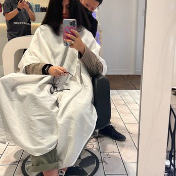 HeadQuarter Salon - Hair Salons Near Me - Chicago, Illinois HeadQuarter Salon - Hair Salons Near Me - Chicago, Illinois