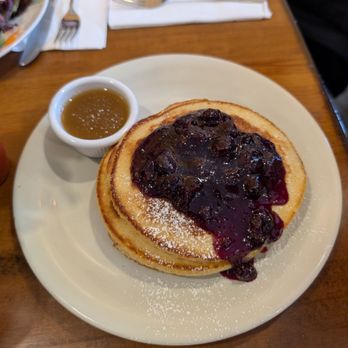 Belly Cake - Blue Belly - Pancakes Near Me - Bayside, New York