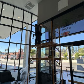 G5 Tint Shop - It truly gets hot facing the west side! Llumar DL05 will stop the glare and heat consider yours today. - Home Window Tinting Near Me - Pasadena, California G5 Tint Shop - It truly gets hot facing the west side! Llumar DL05 will stop the glare and heat consider yours today. - Home Window Tinting Near Me - Pasadena, California