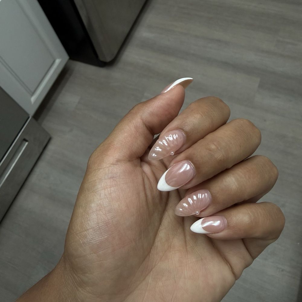 Lulus Nails - Builder Gel Natural Nail - Nail Technicians Near Me - Los Angeles, California Lulus Nails - Builder Gel Natural Nail - Nail Technicians Near Me - Los Angeles, California