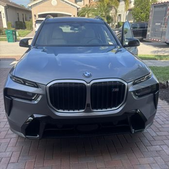 Blas Auto Glass - Windshield on BMW - Auto Glass Services Near Me - Naples, Florida