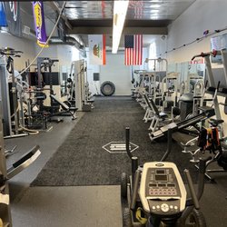 Elev8 Fitness - Clean and fully equipped gym