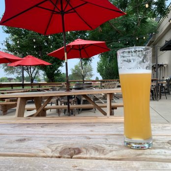 Liquid Mechanics Brewing - Hefeweizen on the patio - Breweries Near Me - Lafayette, Colorado Liquid Mechanics Brewing - Hefeweizen on the patio - Breweries Near Me - Lafayette, Colorado