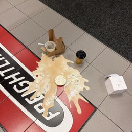 Drink handle ripped apart as soon as delivered