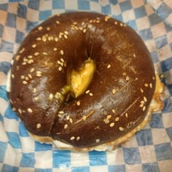 Eat Lunch - Egg and cheese bagel