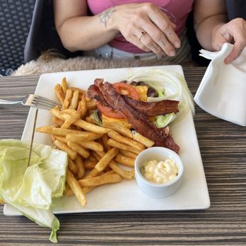 Jack’s Woodside Grille - Breakfast & Brunch Near Me - Laguna Niguel, California