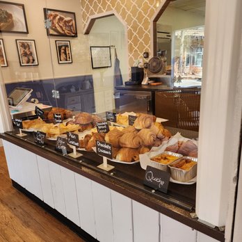 Fresh Baked Cafe - Elm Grove - Pastry case - Bakeries Near Me - Elm Grove, Wisconsin Fresh Baked Cafe - Elm Grove - Pastry case - Bakeries Near Me - Elm Grove, Wisconsin