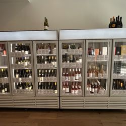 Lando's Liquors & Libations - White wine, Rosé, bubbles