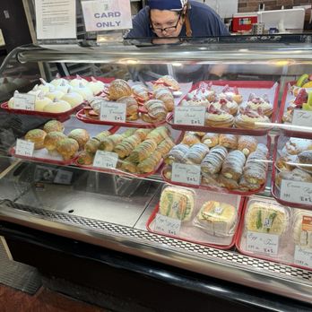 Hamada-ya - Inside - Bakeries Near Me - Costa Mesa, California