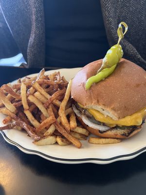 The Old York Tavern by null