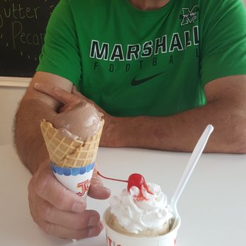 Whit's Frozen Custard - Custard here is awesome! - Ice Cream & Frozen Yogurt Near Me - Davidson, North Carolina