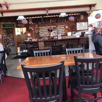Charlie's Cafe - Tables well separated - American Near Me - Enumclaw, Washington