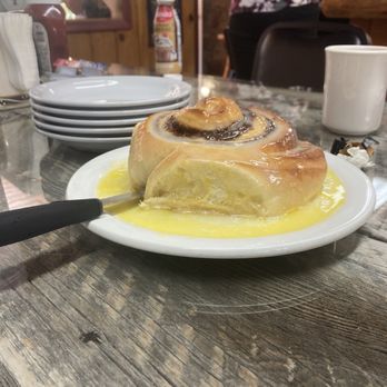 Campfire Lodge Resort - Huge cinnamon roll - Hotels Near Me - West Yellowstone, Montana Campfire Lodge Resort - Huge cinnamon roll - Hotels Near Me - West Yellowstone, Montana