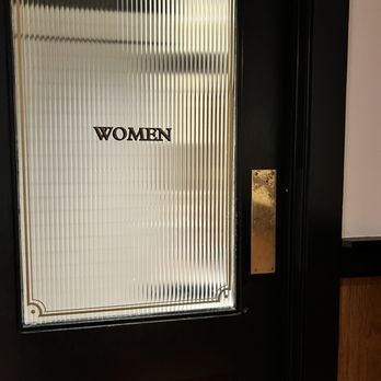 Hudson House - Women's restroom - Seafood Near Me - Irving, Texas