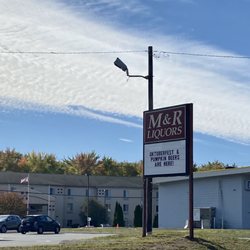 M & R Liquors