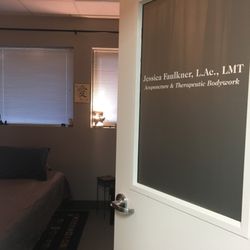 Jessica Faulkner, L.Ac., LMT - My office