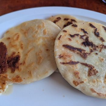 La Sabrosa Restaurant - Salvadoran Near Me - Los Angeles, California La Sabrosa Restaurant - Salvadoran Near Me - Los Angeles, California