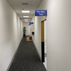 Pure Bliss Yoga - 2nd floor Hallway to the studio