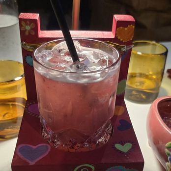 Los Amores de Julia - Mexican Near Me - Sacramento, California