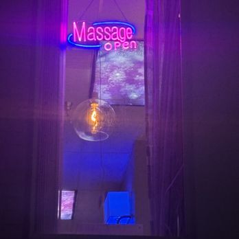 Hand Over Knot Massage - Massage Therapy Near Me - Sterling, Virginia Hand Over Knot Massage - Massage Therapy Near Me - Sterling, Virginia