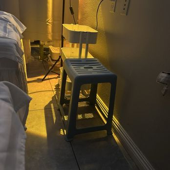 K Spa - Literally, the sheet that separated me from the person next-door - Massage Near Me - Las Vegas, Nevada