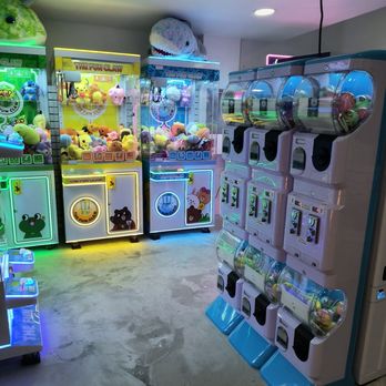 Baewatch - Play time - Gift Shops Near Me - Redondo Beach, California