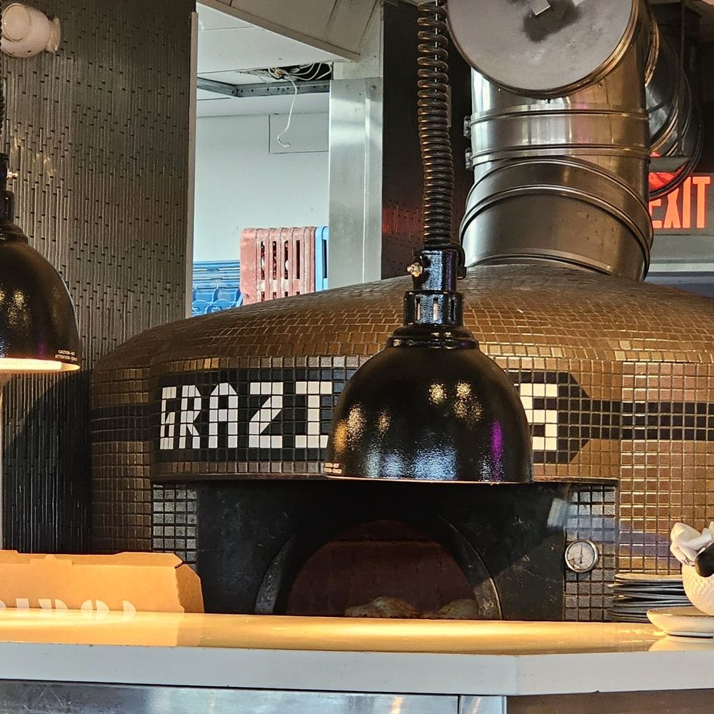Lucia Pizzeria - Lucia (Graziano's) Pizza Oven - Pizza Near Me - Miami, Florida Lucia Pizzeria - Lucia (Graziano's) Pizza Oven - Pizza Near Me - Miami, Florida