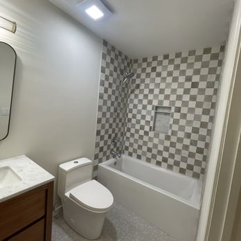 ProQual Constructions - Bathroom remodel - General Contractors Near Me