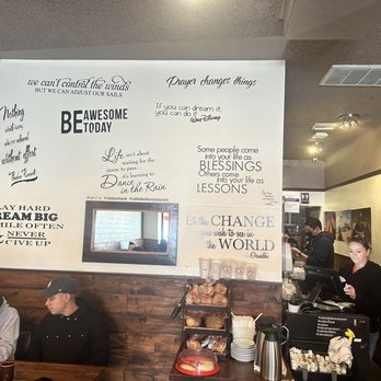 Cafe De Olla - Inside - American Near Me - Burbank, California Cafe De Olla - Inside - American Near Me - Burbank, California