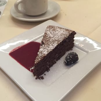Il Pastaio - Flourless chocolate cake - Italian Near Me - Beverly Hills, California