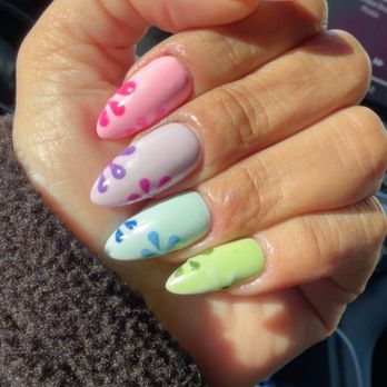 Pinks Nail Spa - Nail Salons Near Me - Los Angeles, California