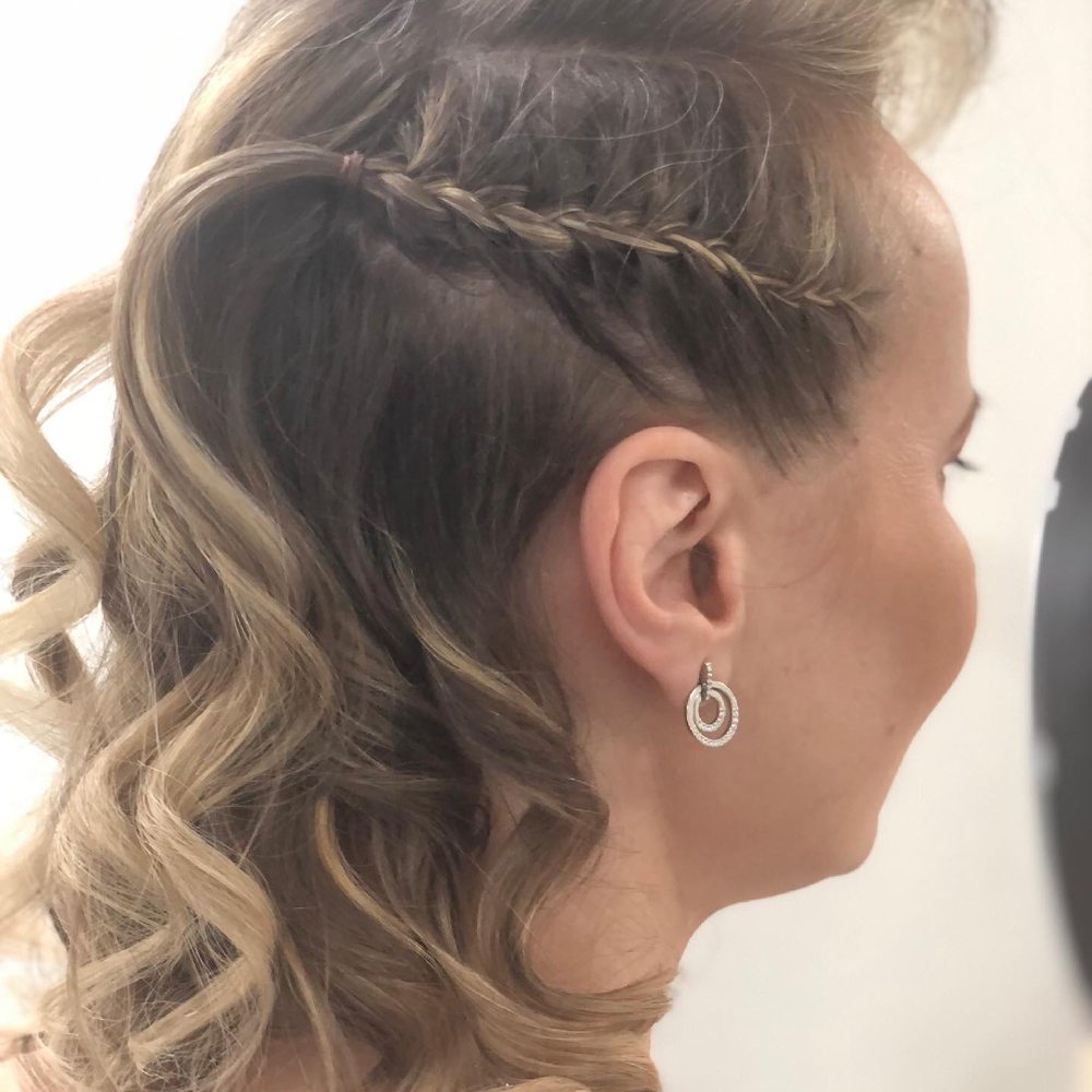 Hair style Hair style
