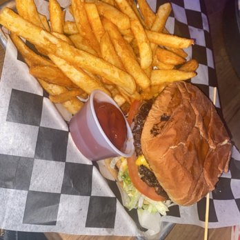 Life’s Good Bar & Grill - Burger and freezer burnt fries - Bars Near Me - Dallas, Texas Life’s Good Bar & Grill - Burger and freezer burnt fries - Bars Near Me - Dallas, Texas
