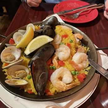 Isabella's - Valencia paella - Tapas/Small Plates Near Me - Frederick, Maryland