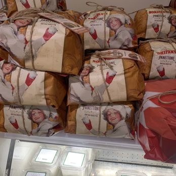 Eataly NYC Downtown - Grocery Near Me - New York, New York