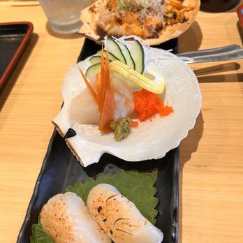 Sushi Shunka - Live Scallop - Sushi Bars Near Me - Costa Mesa, California Sushi Shunka - Live Scallop - Sushi Bars Near Me - Costa Mesa, California